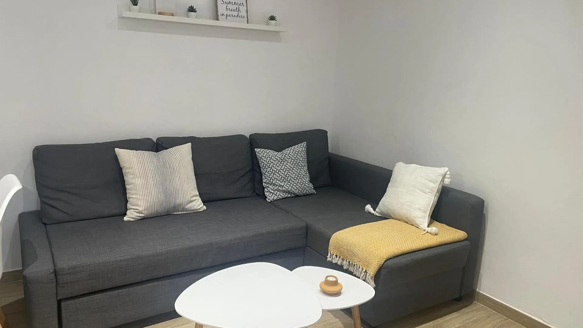 Апартаменты Apartament Castell De Tossa- A 100M Playa-Parking Тосса-де-Мар